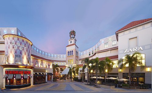 Aventura Mall - A luxusmárkák díszcsomagolásban