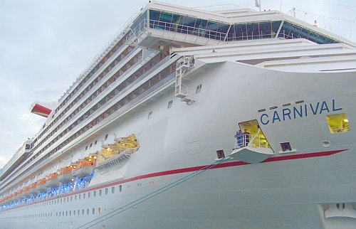 Cruise hajó - Irány a Bahamák